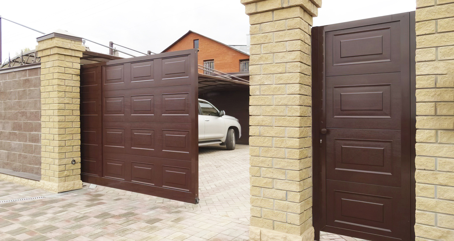 Ворота с калиткой в Апшеронске под ключ